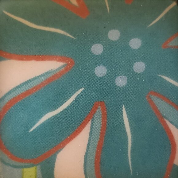 Y2K Belt Buckle with a Blue Flower Decoration - Picture 2 of 4